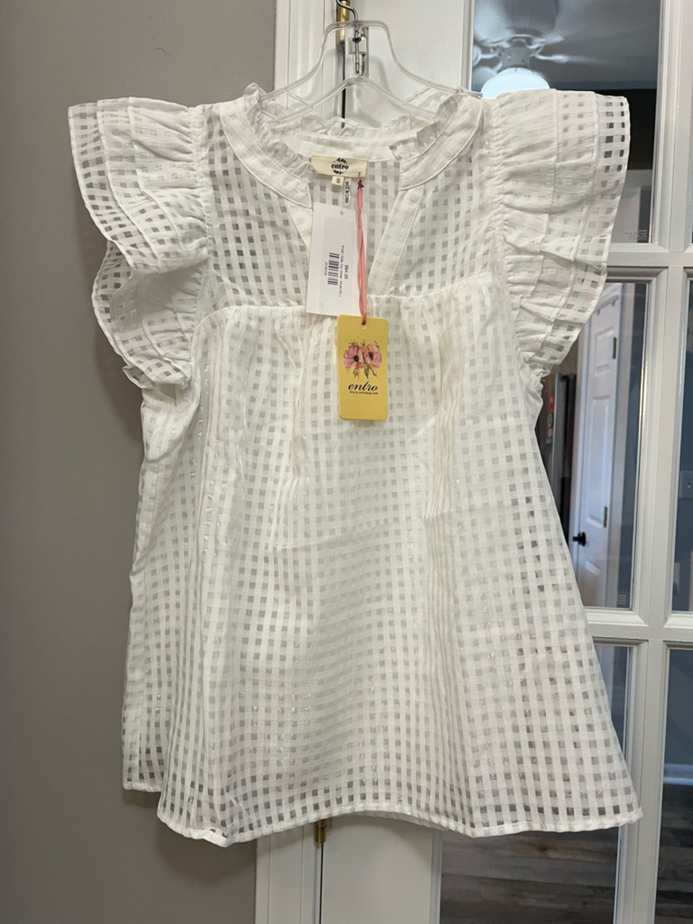 entro White grid pattern sheer Ruffle Sleeve V-Neck Top - Picture 3 of 12